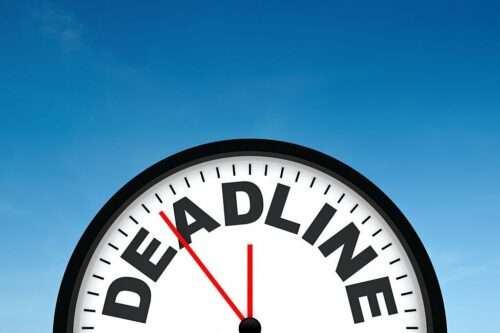 How to Handle Submitting Your College Application After the Deadline?