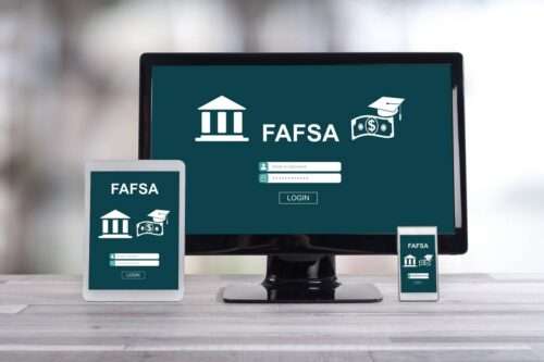 FAFSA® Eligibility : Everything You Need to Know